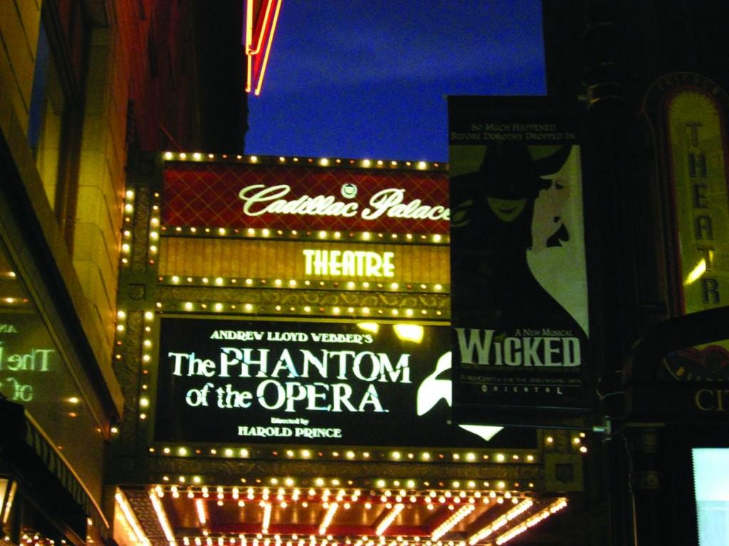 Celebrating its 25th year, the “Phantom of the Opera” traveled from NYC to London’s Royal Albert Hall. (Infinitebistromathics/ Wikimedia Commons)