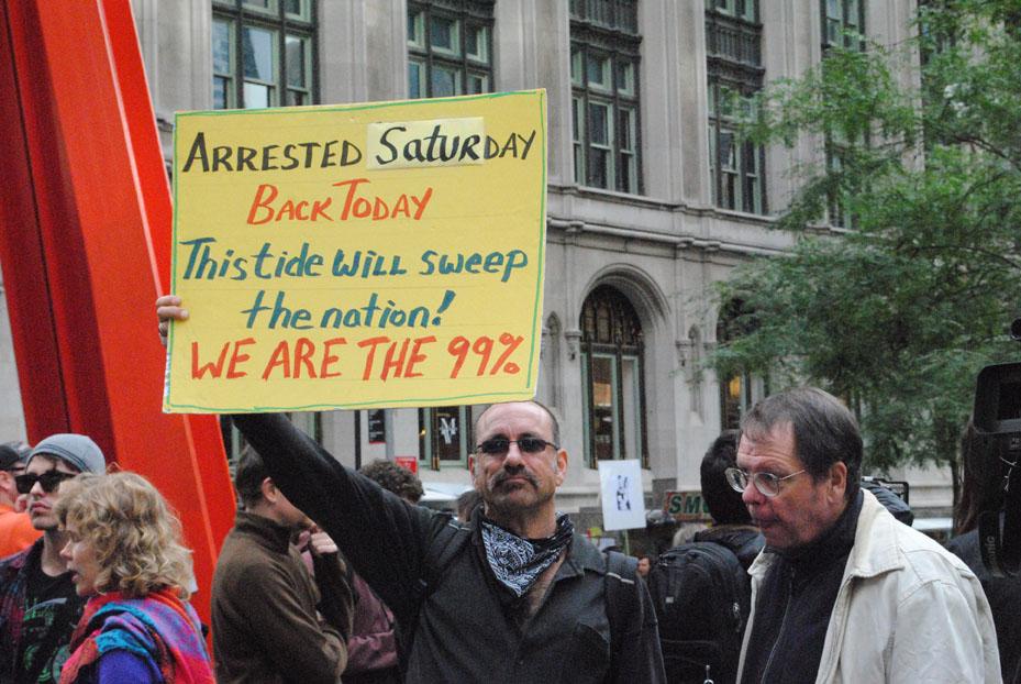 Protestors continue to occupy the space of Wall Street despite the complaints of nearby residents. (Charlie Puente/The Observer)