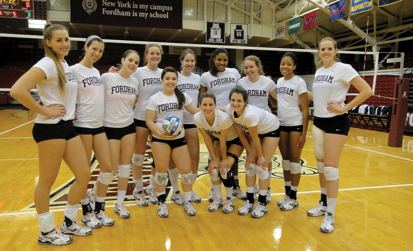 Volleyball Gains Experience in a Season of Rebuilding - The Observer