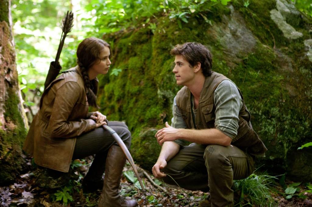 Katniss+and+Gale+are+fictional+characters%2C+but+the+problems+they+face+in+%E2%80%9CThe+Hunger+Games%E2%80%9D+are+very+real.+%28Courtesy+of+Lionsgate%29