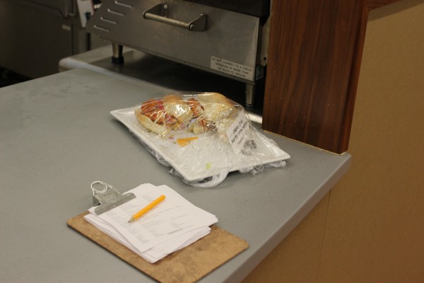 College campuses are some of the most egregious offenders when it comes to the disposal of recoverable food. (PHOTO BY ZANA NAIJAR/ THE OBSERVER) 