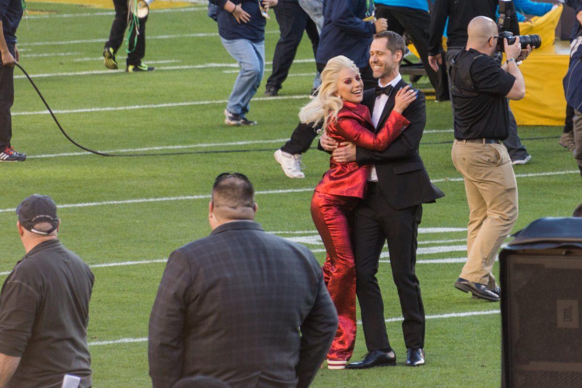 Photos: Super Bowl LI halftime show: Lady Gaga - Los Angeles Times