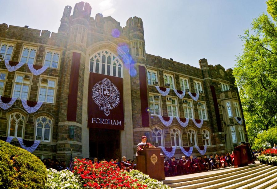 Tino Martinez delivers the commencement address on the steps of Keating Hall in 2014. This year's Commencement was originally rescheduled for fall 2020, but has now been further postponed to 2021. 