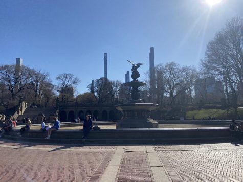 Bethesda fountain on a sunny day
