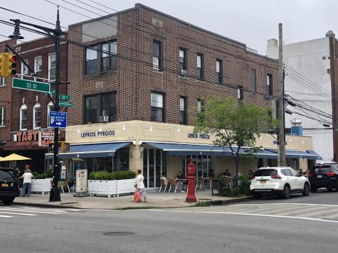 the corner of 33rd st and Ditmars Blvd, Lefkos Pyrogos is a Greek restaurant with outdoor seating