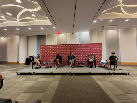 five panelists speak at fordham for a political discourse talk