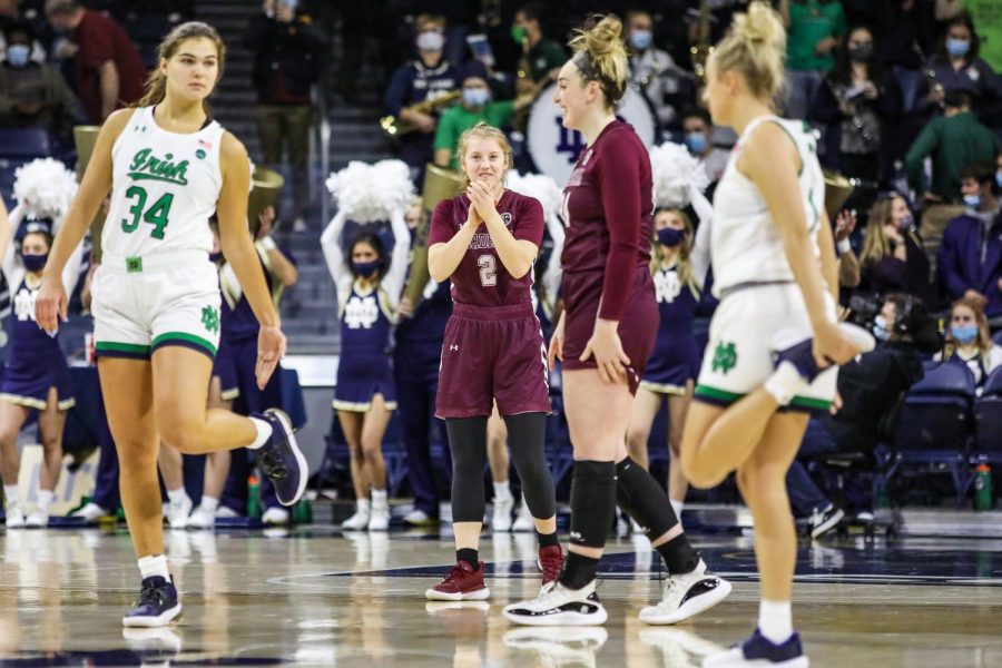 womens+basketball+against+notre+dame