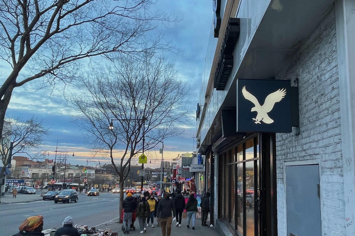 american eagle in the bronx on fordham road