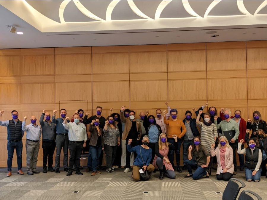 Members of FFU gather after the first bargaining session on March 25, 2022 which led to negotiations with the university (THE OBSERVER/PHOTO COURTESY OF DIANE GEORGE). 
