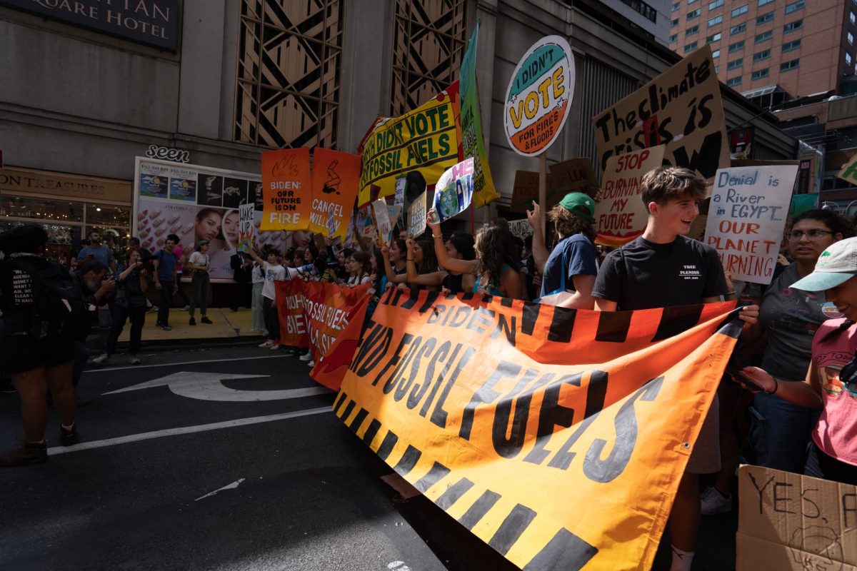 On+September+17%2C+2023%2C+thousands+of+protestors%2C+including+individuals+from+Fordham+Lincoln+Center+joined+a+march+for+climate+action.