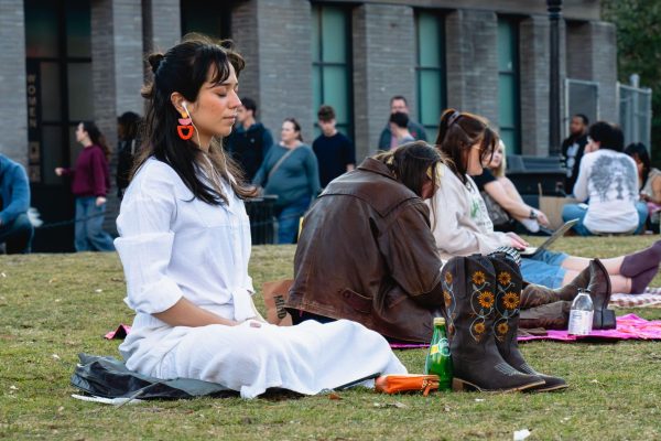 Whether it be enjoying the blooming cherry blossoms or going on a jog in Central Park, spring in New York City brings a plethora of outside experiences to take advantage of.
